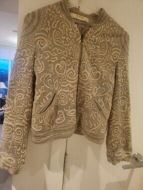 Zara Women’s Cream Embroidered Jacket